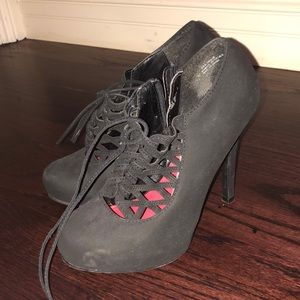 Madeline Girl bow tie Heels